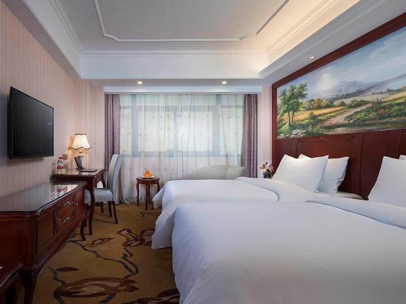 Vienna International Hotel Fenghua Zhongshan Road Zewnętrze zdjęcie