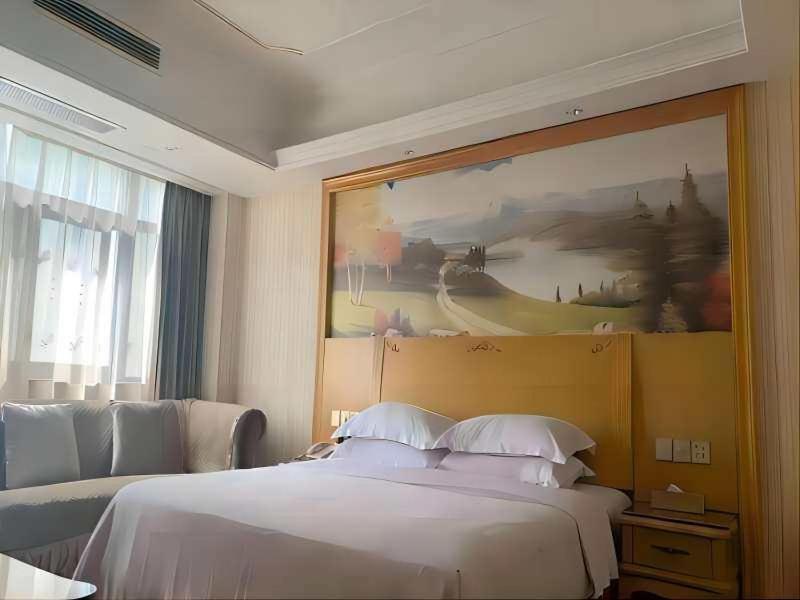 Vienna International Hotel Fenghua Zhongshan Road Zewnętrze zdjęcie