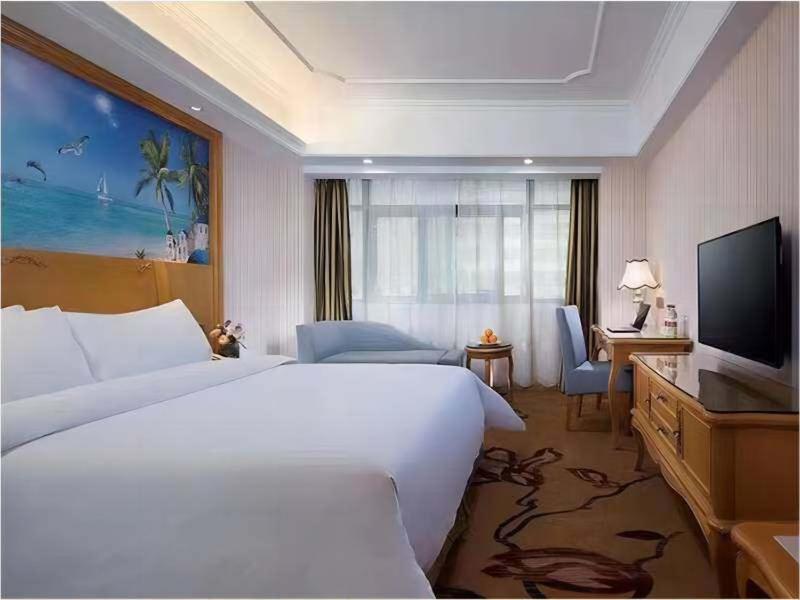 Vienna International Hotel Fenghua Zhongshan Road Zewnętrze zdjęcie