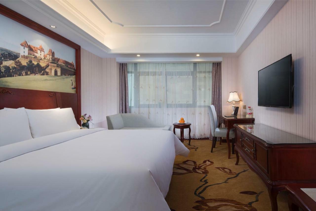 Vienna International Hotel Fenghua Zhongshan Road Zewnętrze zdjęcie